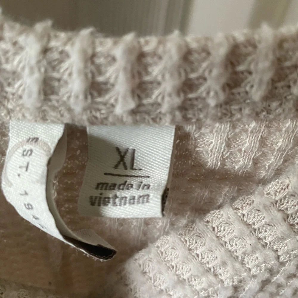 Cato Tie Top - Picture 2 of 3